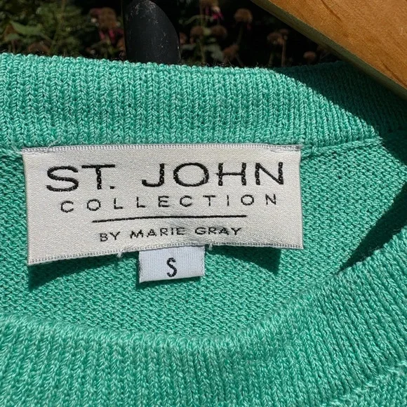 Vintage St. John collection green Teal knit Sweater with Crest and Stripes - Picture 4 of 7